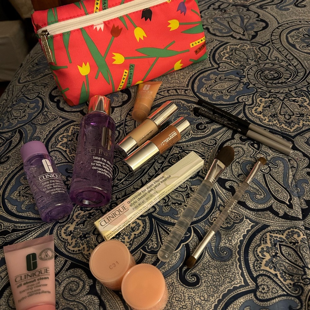 Clinique Gift Samples